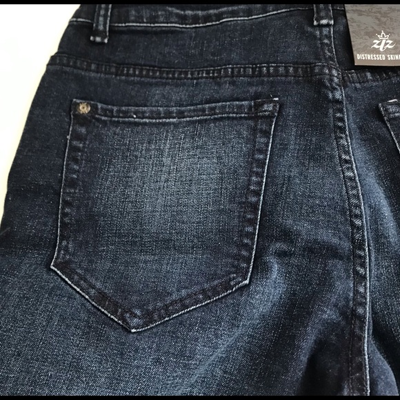 ZLZ  DENIM Men’s Shorts Distressed - Picture 4 of 15